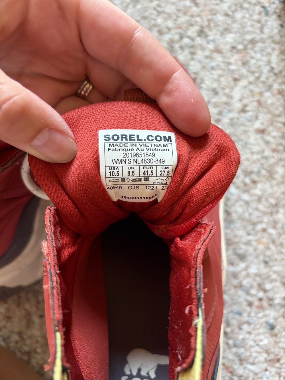 SOREL Kinetic Breakthru Venture Mid WP Boot shoe hiking women’s size 10.5 red - Picture 6 of 6